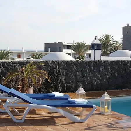 Vila Holiday Home Villa Atardecer Playa Blanca (Lanzarote)
